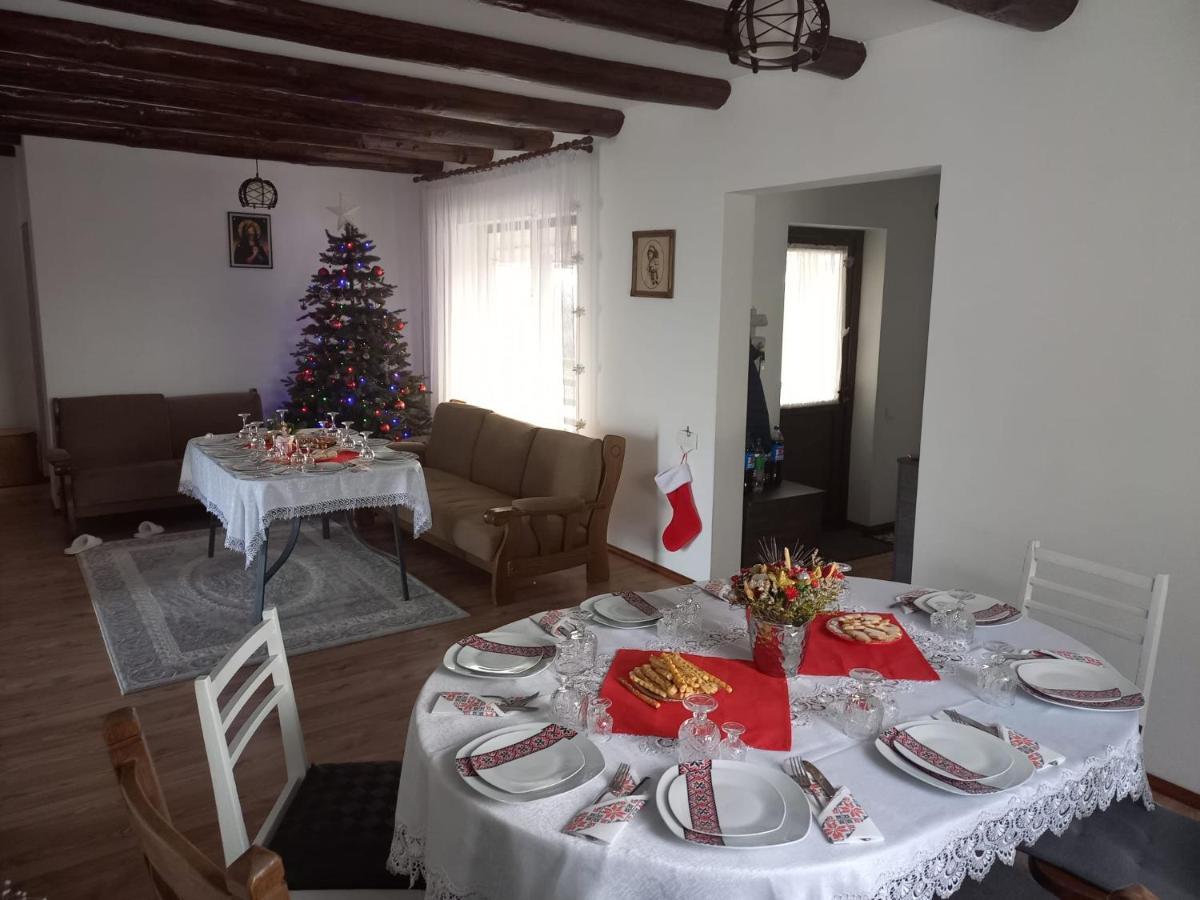 Casuta Din Deal Târgu Neamț Zewnętrze zdjęcie
