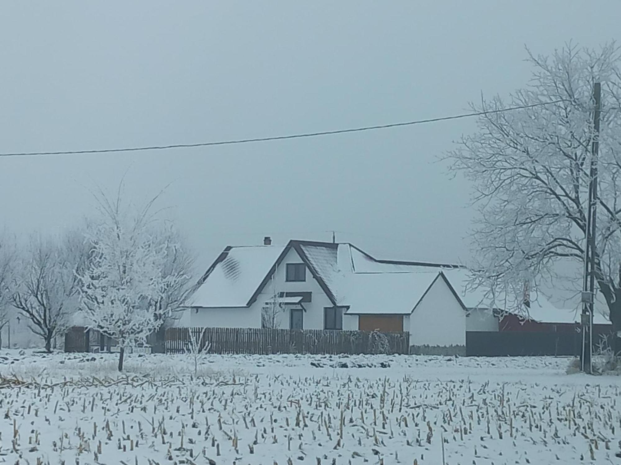 Casuta Din Deal Târgu Neamț Zewnętrze zdjęcie